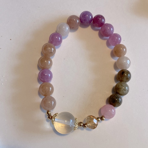 Beautiful bracelet - Picture 1 of 2